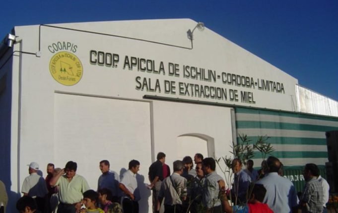 LA COOPERATIVA APÍCOLA ISCHILÍN CONVOCA A ASAMBLEA GENERAL ORDINARIA PARA ESTE 21 DE OCTUBRE.