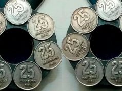 ¡REVISÁ CAJONES! PAGAN HASTA $30.000 POR UNA MONEDA DE 25 CENTAVOS.