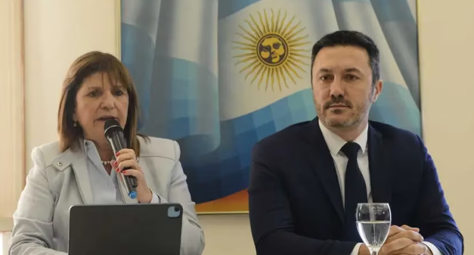 LA FÓRMULA BULLRICH – PIETRI MANIFESTÓ SU APOYO A MILEI PARA EL BALOTAJE.