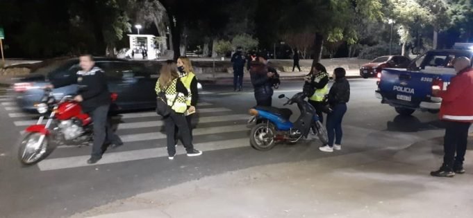 APREHENDIERON A UN CHICO DE 17 AÑOS EN B° BELGRANO QUE SE DIO A LA FUGA EN UN CONTROL.