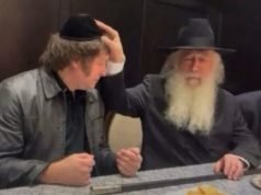 COMO CADA AÑO MILEI RECIBIÓ SU BENDICIÓN PERSONAL POR PARTE DE UN RABINO.