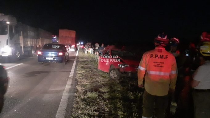 VILLA GUTIERREZ: CHOQUE EN CADENA DE 5 VEHÍCULOS EN RUTA 60 KM 787.