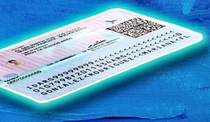 DNI ELECTRÓNICO: EL RENAPER OFICIALIZÓ EL LANZAMIENTO DE DOCUEMNTOS CON CHIP Y QR.