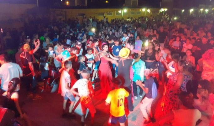 DEÁN FUNES: HASTA EL 05/02 ESTÁ ABIERTA LA CONVOCATORIA PARA LOS CARNAVALES 2024.