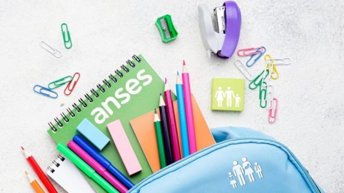 AUMENTÓ EL MONTO DE LA AYUDA ESCOLAR.