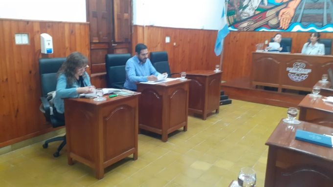 DEÁN FUNES: SESIONÓ EL CONCEJO DELIBERANTE. OTRA MUJER SE SUMA AL EJECUTIVO.
