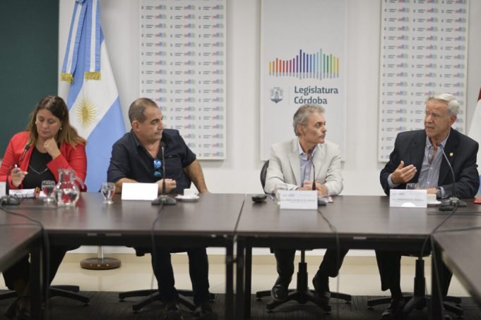 LA LEGISLATURA RECIBIÓ A AUTORIDADES DE LA BOLSA DE CEREALES DE CÓRDOBA.