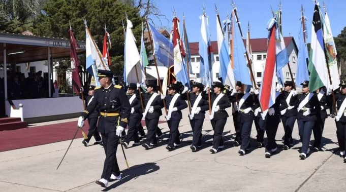 ESTÁN ABIERTAS LAS INSCRIPCIONES PARA LA ESCUELA DE SUBOFICIALES DE LA FUERZA AÉREA CÓRDOBA.