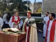 SEMANA SANTA: DEÁN FUNES CELEBRÓ EL DOMINGO DE RAMOS.