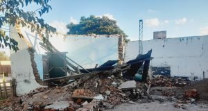 UN ALBAÑIL RESULTÓ HERIDO AL DERRUMBARSE UNA CASA EN SAN JOSÉ DE LA DORMIDA.