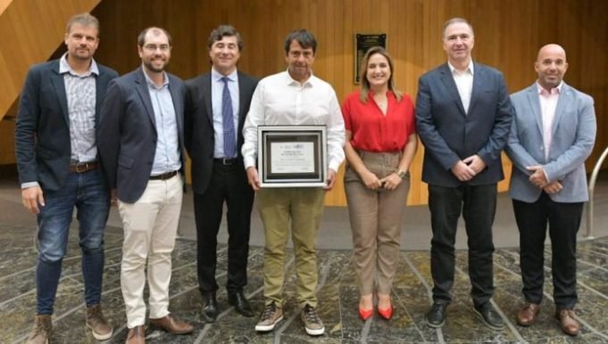 LA LEGISLATURA DESTACÓ EL PROYECTO DILLO PARA INTEGRACIÓN DE SORDOS.