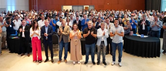 GUARDIAS LOCALES DE PREVENCIÓN Y CONVIVENCIA: 100 INTENDENTES SE CAPACITARON.