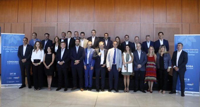 EL CONSEJO FEDERAL DE TURISMO DELIBERÓ EN CÓRDOBA Y ELIGIÓ NUEVAS AUTORIDADES.