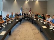 EL GOBERNADOR RECIBIÓ A LOS GREMIOS APORTANTES A APROSS.