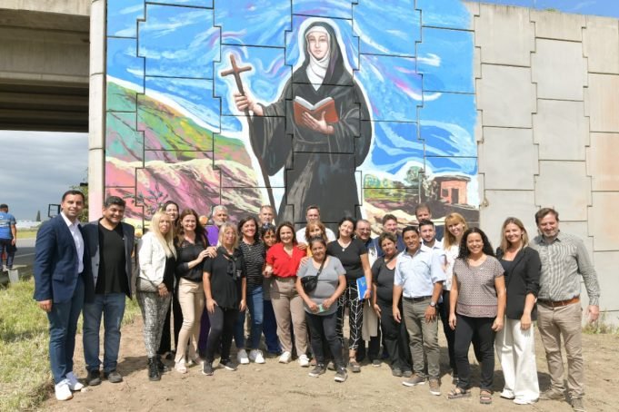 MYRIAN PRUNOTTO PRESIDIÓ EL HOMENAJE A MAMÁ ANTULA.