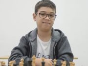 UN NENE ARGENTINO DE 10 AÑOS LE GANÓ EN AJEDREZ AL MEJOR JUGADOR DEL MUNDO.