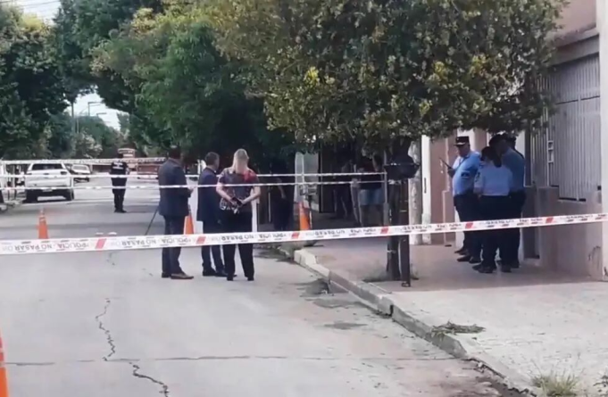 MATARON A UN HOMBRE PARA ROBARLE LA MOTO. OCURRIÓ EN B° YOFRE NORTE.