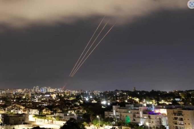 ISRAEL INTERCEPTÓ LOS PRIMEROS DRONES IRANÍES.