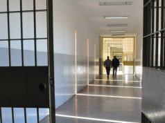 DETUVIERON A UN EMPLEADO DEL SERVICIO PENITENCIARIO DE CRUZ DEL EJE POR INTENTAR INGRESAR DROGAS AL PENAL.