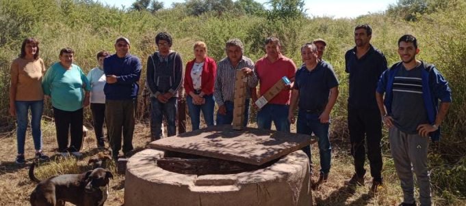 ¡BUENA NOTICIA! EL LEGISLADOR FIGUEROA ENTREGÓ UNA BOMBA DE AGUA PARA SAN PEDRO TOYOS.
