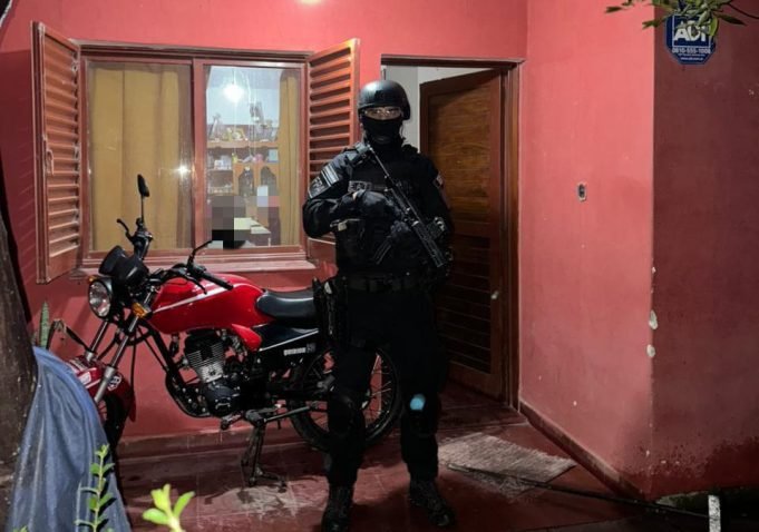 VILLA DEL TOTORAL: FPA DETUVO A UN REINCIDENTE EN LA COMERCIALIZACIÓN DE ESTUPEFACIENTES.