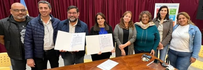 QUILINO: SE FIRMÓ UN CONVENIO PARA LA IMPLEMENTACIÓN DE CARRERAS DE GADRO MEDIANTE LA UNIVERSIDAD CAECE DE BS. AS.