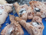 DESBARATARON UNA BANDA NARCO QUE OPERABA DESDE LA CÁRCEL DE RÍO CUARTO. RECIBÍAN LA DROGA DENTRO DE POLLOS.