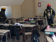 ALUMNOS HICIERON EXPLOTAR UN RECIPIENTE CON CARBURO EN UN AULA DE UN COLE DE LAGUNA LARGA