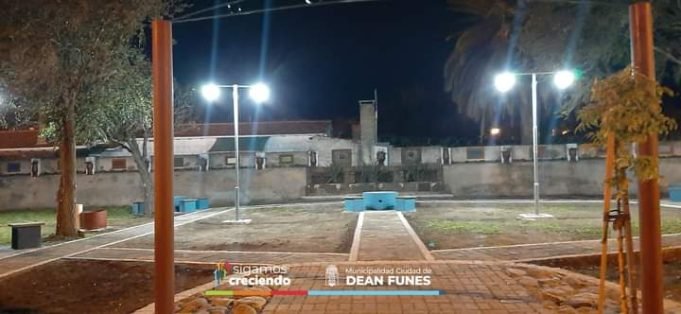 NUEVA PLAZA EN EL CENTRO DE LA CIUDAD.
