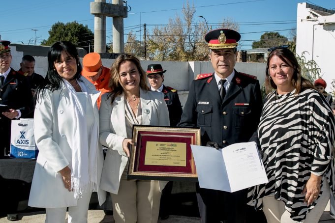 LA VICEGOBERNADORA PARTICIPÓ DE LA CELEBRACIÓN DE LOS 54 AÑOS DEL CUERPO DE BOMBEROS VOLUNTARIOS DE JESÚS MARÍA.