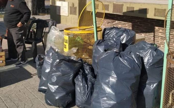 DEÁN FUNES: CRECE CADA VEZ MÁS EL TRABAJO Y COMPROMISO DE LA MUNI EN CUANTO A AMBIENTE Y RECICLAJE.