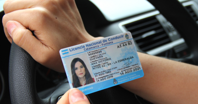 AUMENTA EL PRECIO DE UN CERTIFICADO CLAVE PARA OBTENER EL CARNET DE CONDUCIR.