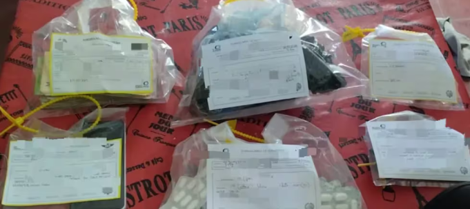 DETUVIERON A UN DELINCUENTE LÍDER DE UNA BANDA QUE VENDÍA DROGAS EN CRUZ DEL EJE.