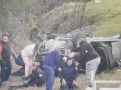 CARLOS PAZ: POLICIAS GUARDIA SALIENTE, DESPISTARON Y CHOCARON CONTRA UNA MONTAÑA.