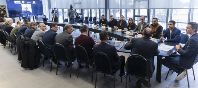 LA PROVINCIA AUMENTA RECURSOS PARA COMUNAS Y MUNICIPIOS. SUMARON A LAS SALINAS.