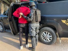 DOS DETENIDOS POR COMERCIALIZAR DROGAS EN CERCANÍA A CENTROS EDUCATIVOS EN DEÁN FUNES.