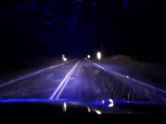 NEVÓ EN LAS ALTAS CUMBRES Y LA CAMINERA DEBIÓ CORTAR LA RUTA 34.