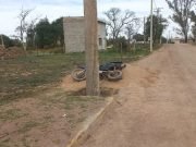 CAÑADA DE LUQUE: UN MOTOCICLISTA CHOCÓ CONTRA UN POSTÉ Y FALLECIÓ.