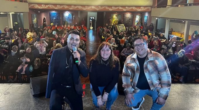 DEÁN FUNES: TEJIENDO AMOR AL PRÓJIMO