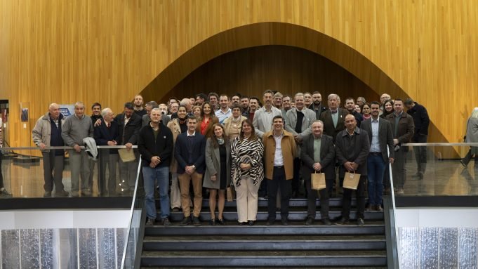 CON ACTO Y MUESTRA TEMÁTICA, SE CONMEMORÓ EL DÍA INTERNACIONAL DEL SUELO EN LA LEGISLATURA.