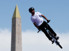 VOLÓ ALTO EN PARÍS: MALIGNO TORRES FUE ORO EN BMX.