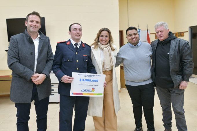 MYRIAN PRUNOTTO SE REUNIÓ EN LA PLAYOSA CON INTENDENTES DE GENERAL SAN MARTÍN Y TERCERO ARRIBA.