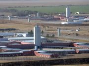 DETUVIERON A DOS EMPLEADAS DE BOUWER QUE INTENTARON INGRESAR CELULARES.