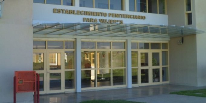 DETUVIERON A UNA MUJER DE 37 AÑOS POR ESTAFAS REITERADAS EN DEÁN FUNES.