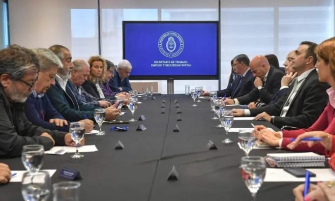 LA CGT QUIERE QUE EL GOBIERNO MODIFIQUE LA REFORMA LABORAL.