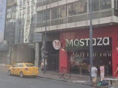 UNA JOVEN DE 25 AÑOS FALLECIÓ AL ATRAGANTARSE CON UNA HAMBURGUESA CUANDO ALMORZABA.