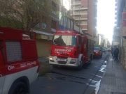 20 AUTOEVACUADOS POR EL INCENDIO DE UN DEPARTAMENTO EN EL CENTRO DE CÓRDOBA.
