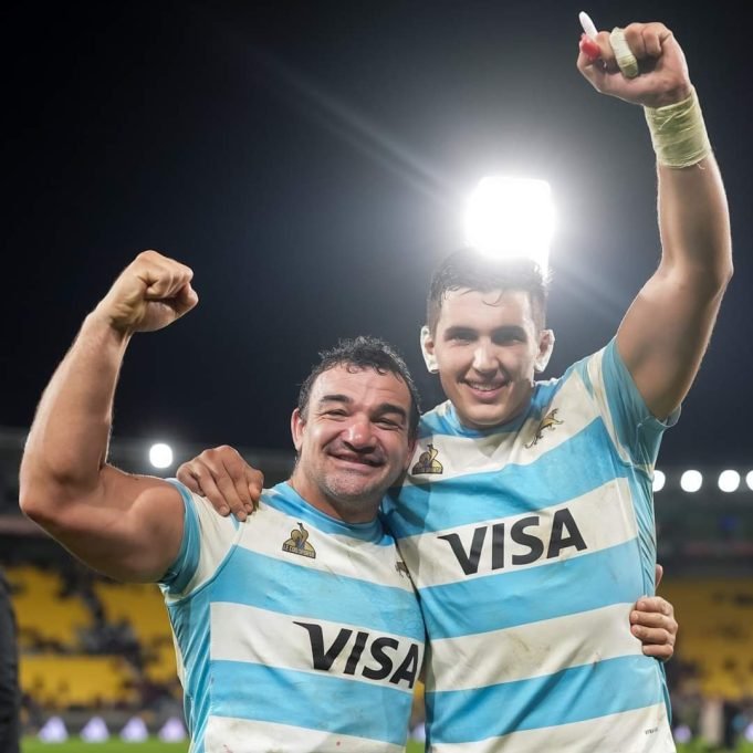 EFRAÍN, EL PUMA 894 DE LA HISTORIA QUE DEBUTÓ Y LE GANÓ A LOS ALL BLACKS.