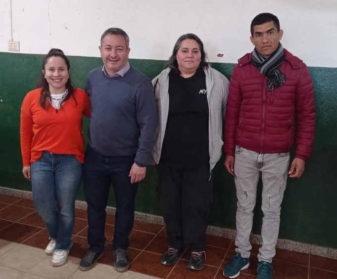 CAPACITACIÓN PARA VECINOS DE CHUÑA. (Informe del Legislador Figueroa)