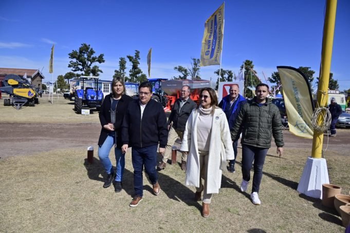 MYRIAN PRUNOTTO PRESIDIÓ EL ACTO DE APERTURA DE LA EXPOntánea 2024 EN LAS PATRONALES DE TICINO.